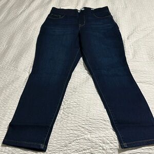 Nine West Heidi pull on capri new with tags